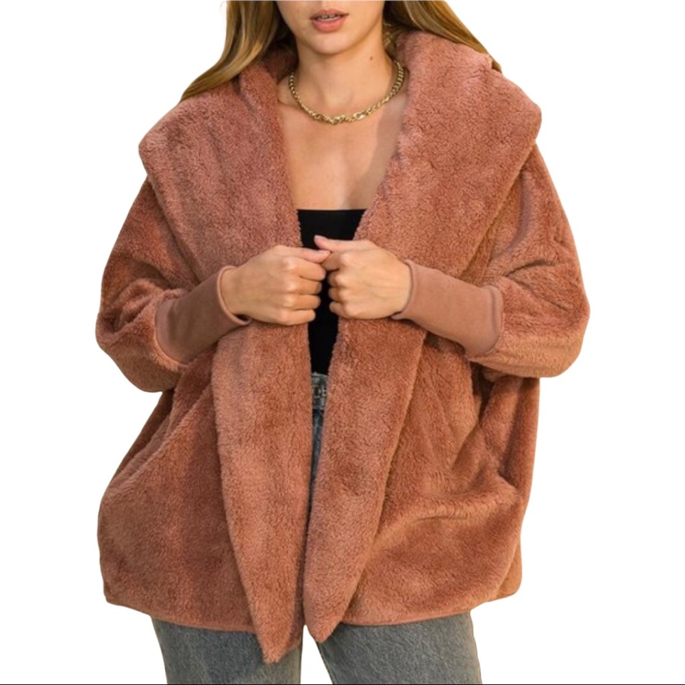Hooded Open Front‎ Fluffy Teddy Coat in Dusty Pink. Size M and L